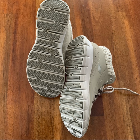 Skechers Elite Ankle Boots - Picture 7 of 9